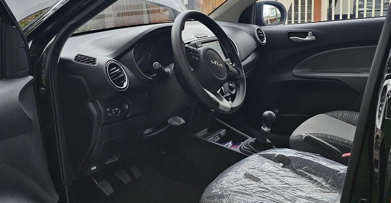 Kia Soluto – Picture 2