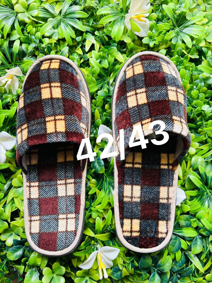 Chaussons confortables unisexes