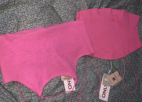 Cache-cou tricoté rose