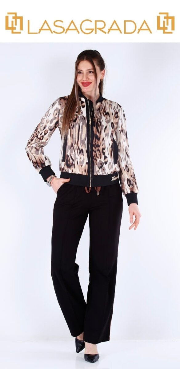 Костюм Lasagrada