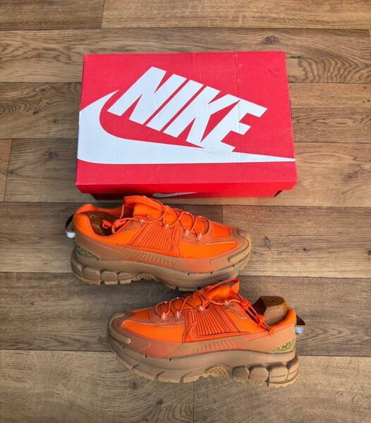 Baskets Nike vomero 5