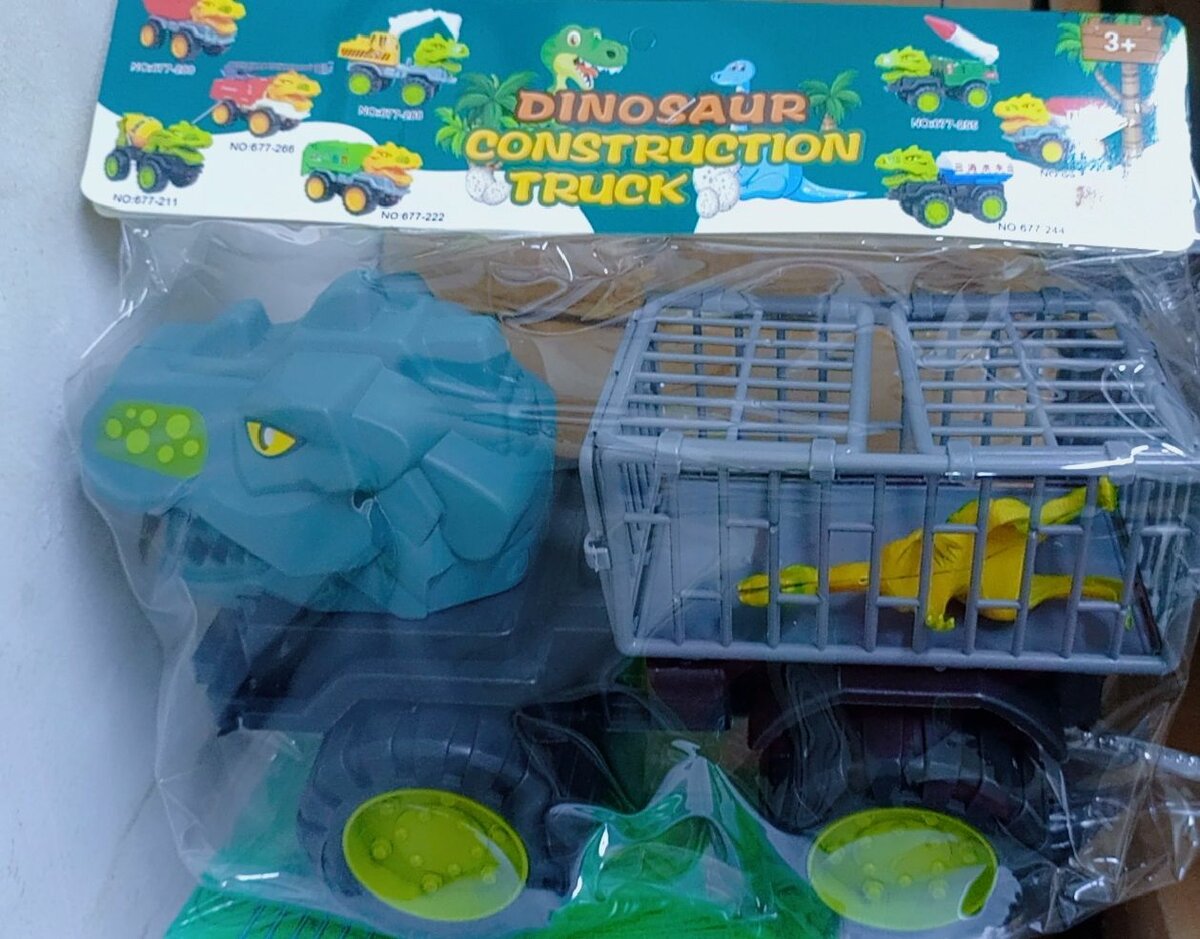 Camion dinosaure jouet