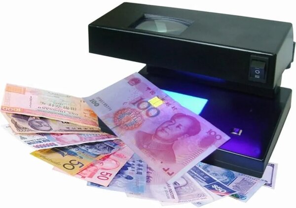 Le détecteur de faux billets UV est l'outil idéal pour sécur