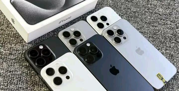 iPhone 15 pro max 512GB