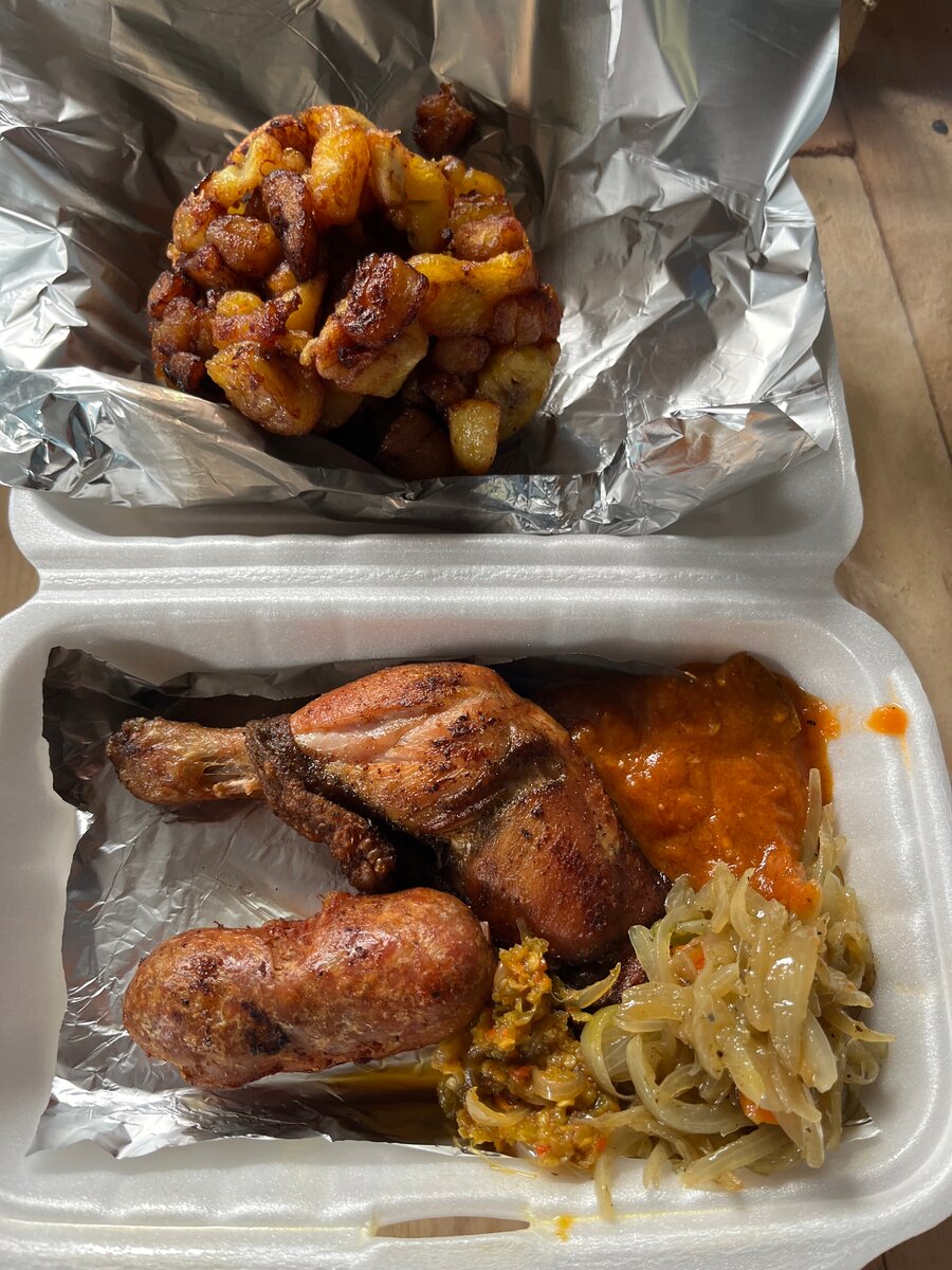 Alloco + poulet + saucisson