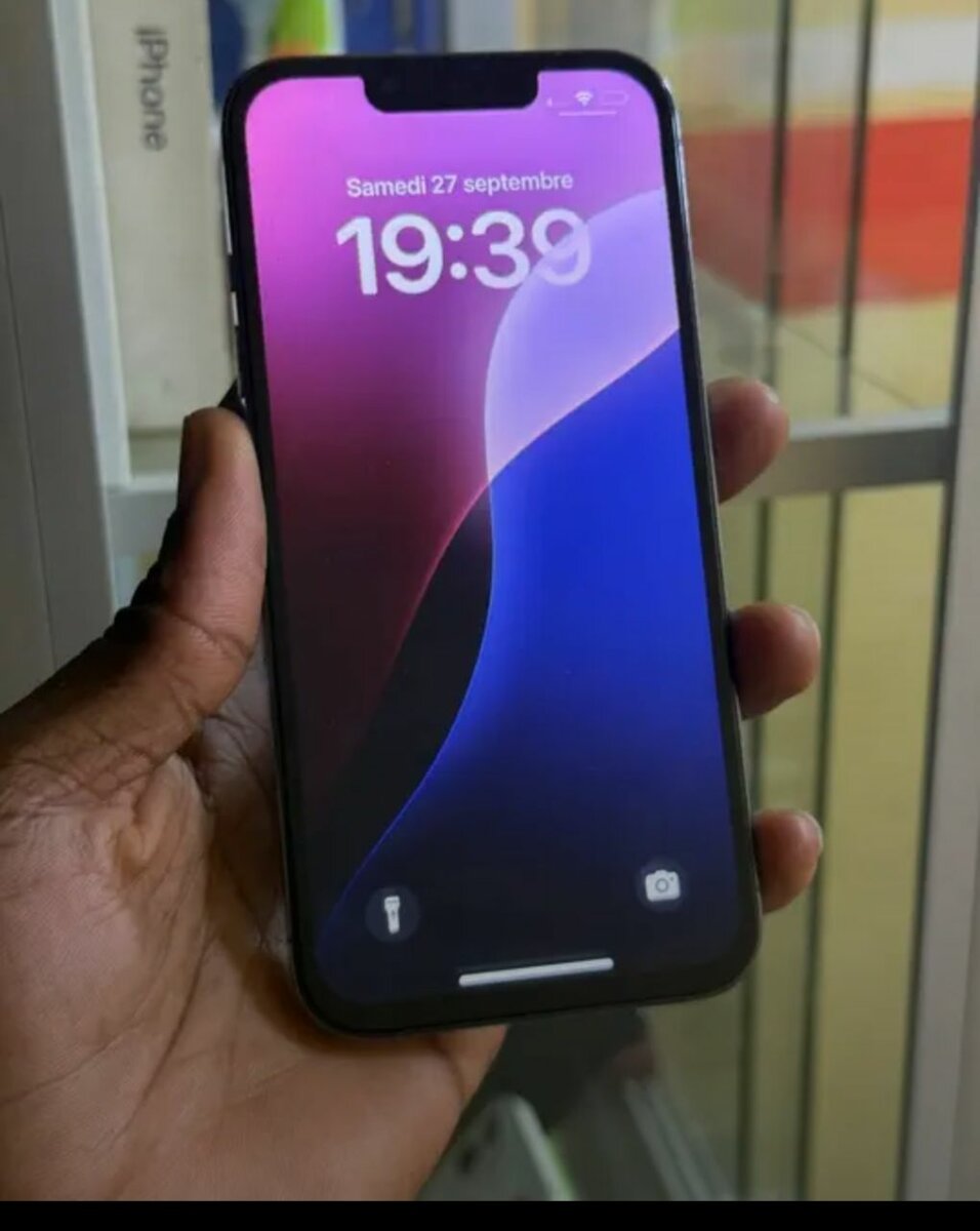 iPhone 14 Pro 128 Go Gris