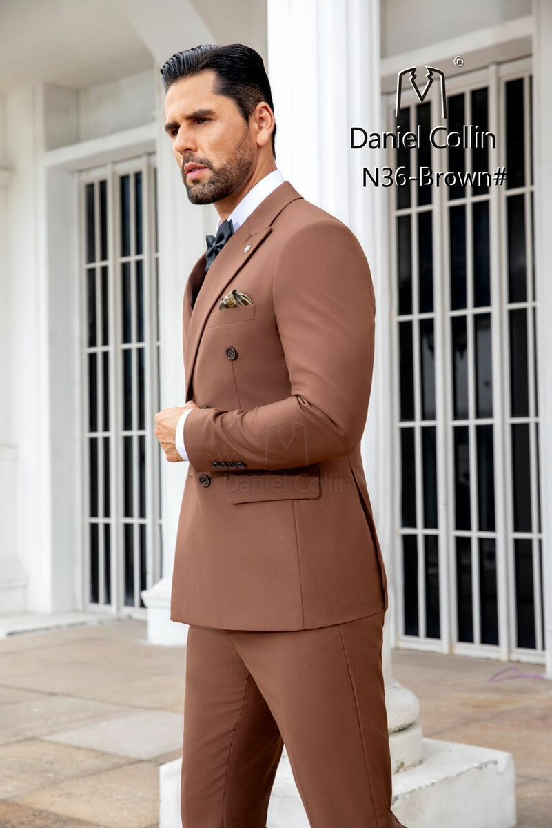 *QUALITY DANIEL COLLIN  DOUBLE BREASTED SUIT