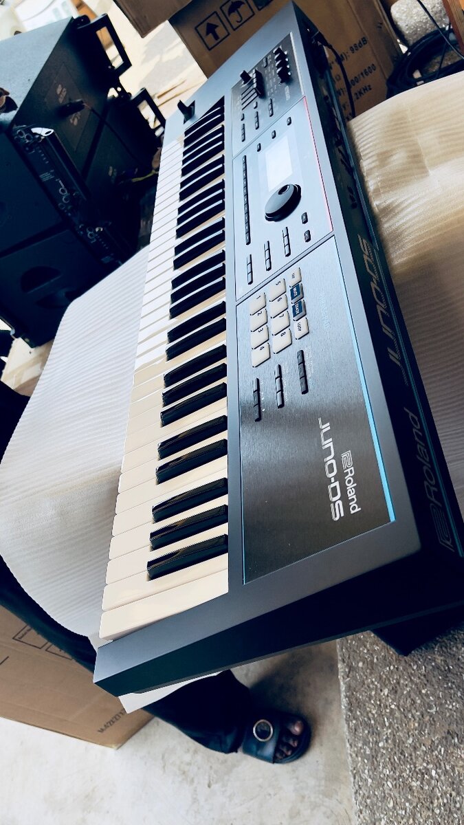 Roland keyboard Juno Ds