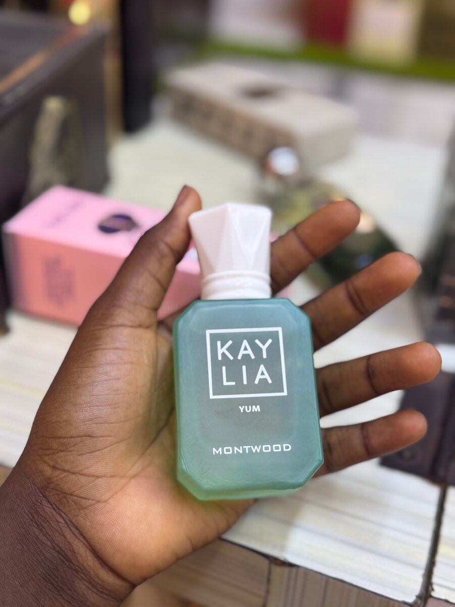 Parfum Kaylia Yum Montwood