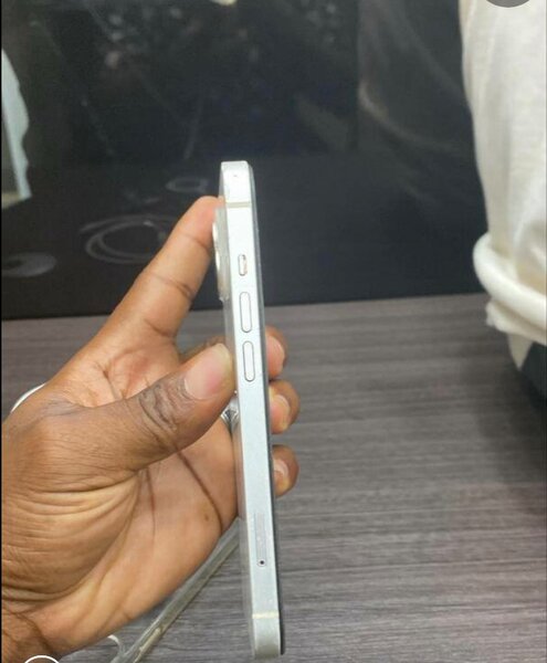 iPhone 13 Blanc 128 Go