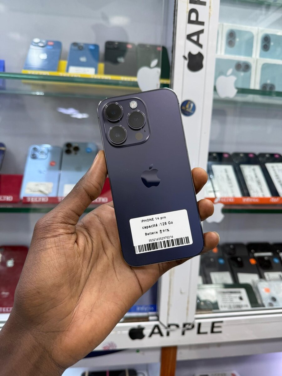 Disponible 14 Pro 128go Casi