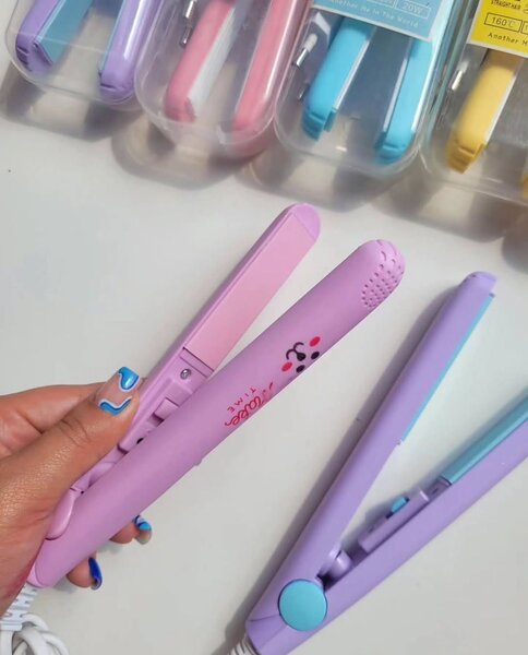 Mini lisseur de cheveux coloré