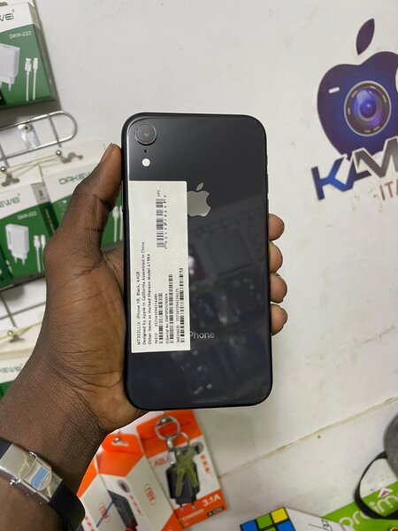 iPhone XR casi neuf