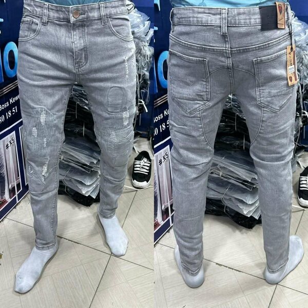 Jeans slim fit homme moderne