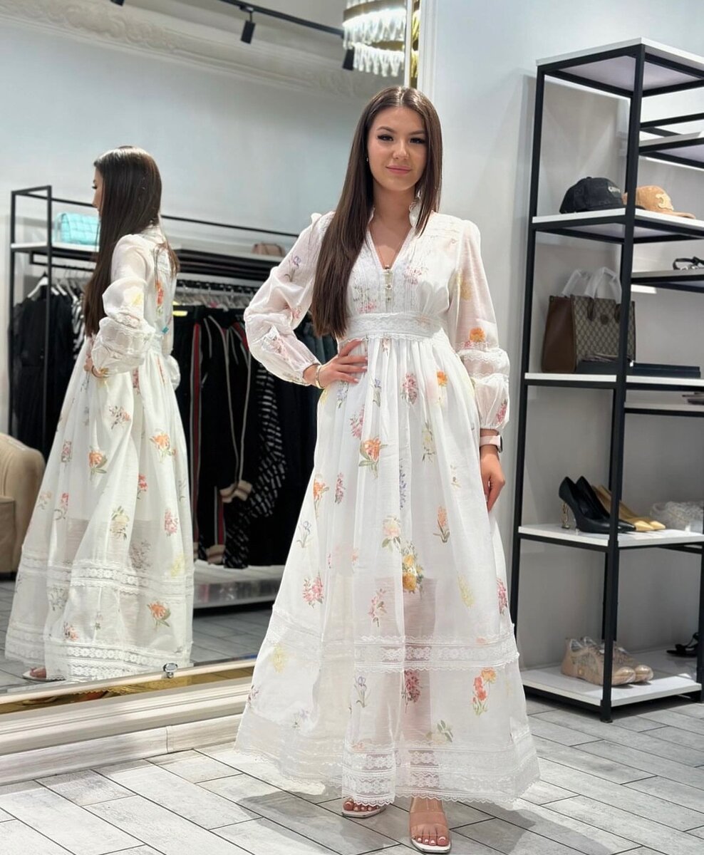 Нарядное платье новое 11000с