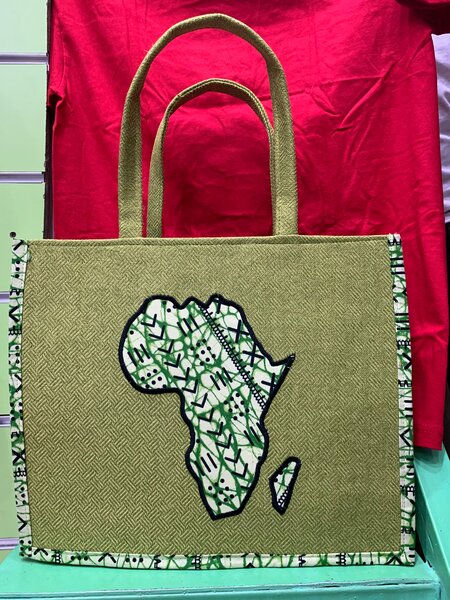 Sac cabas africain élégant