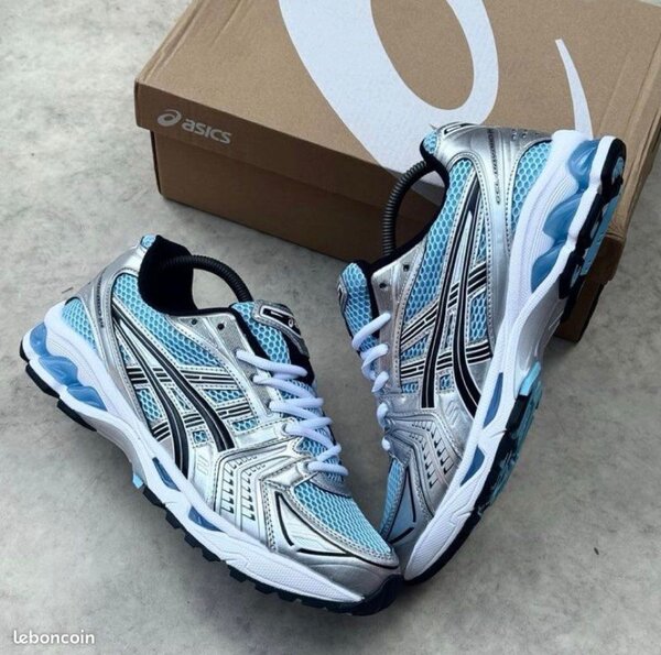 Chaussures de running ASICS