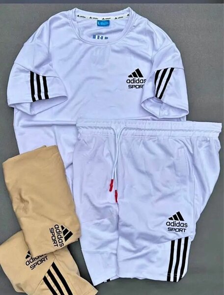 Ensemble de sport Nike et Adidas