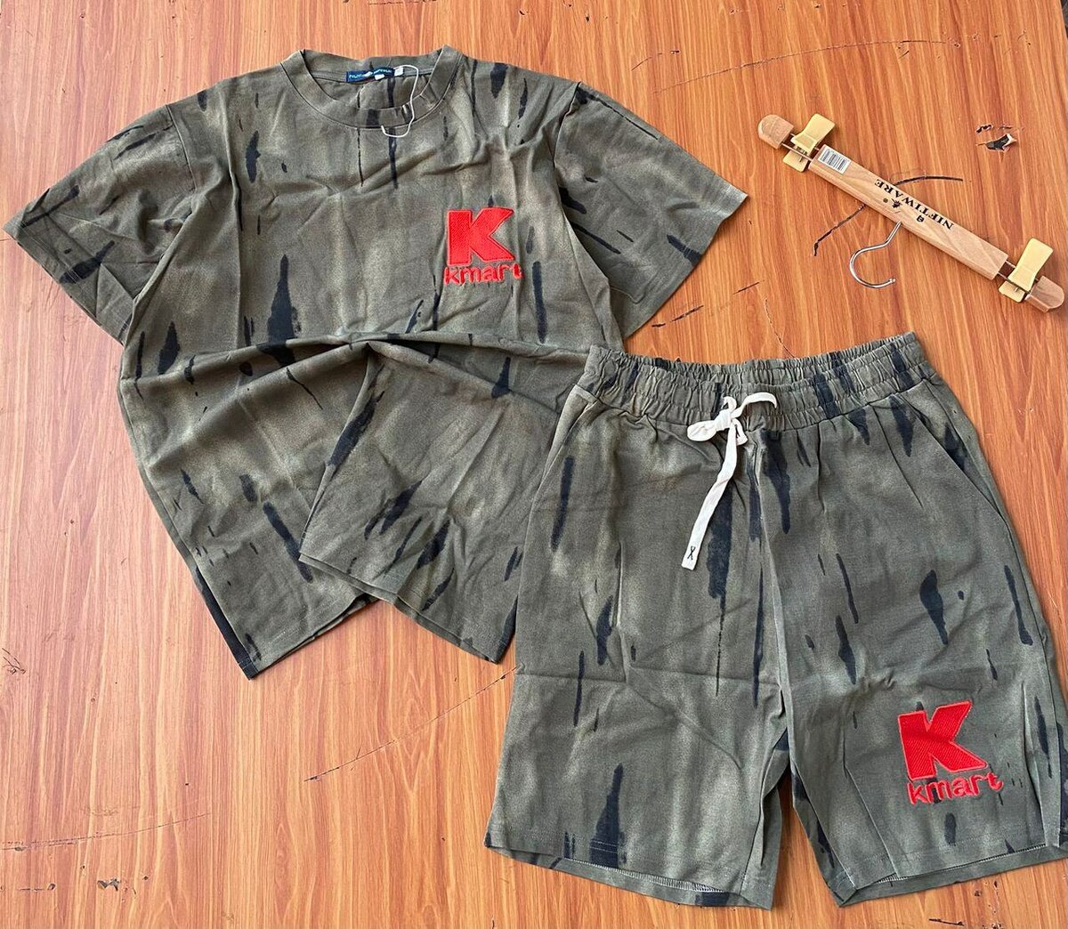 FASHION TREND TOP AND DOWN SHORTS