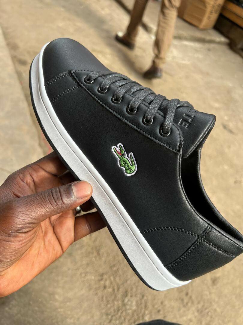 Chaussure lacoste