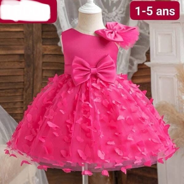 Robes élégantes pour filles