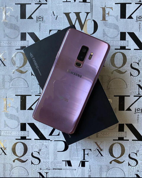 Samsung Galaxy S9+ Violet