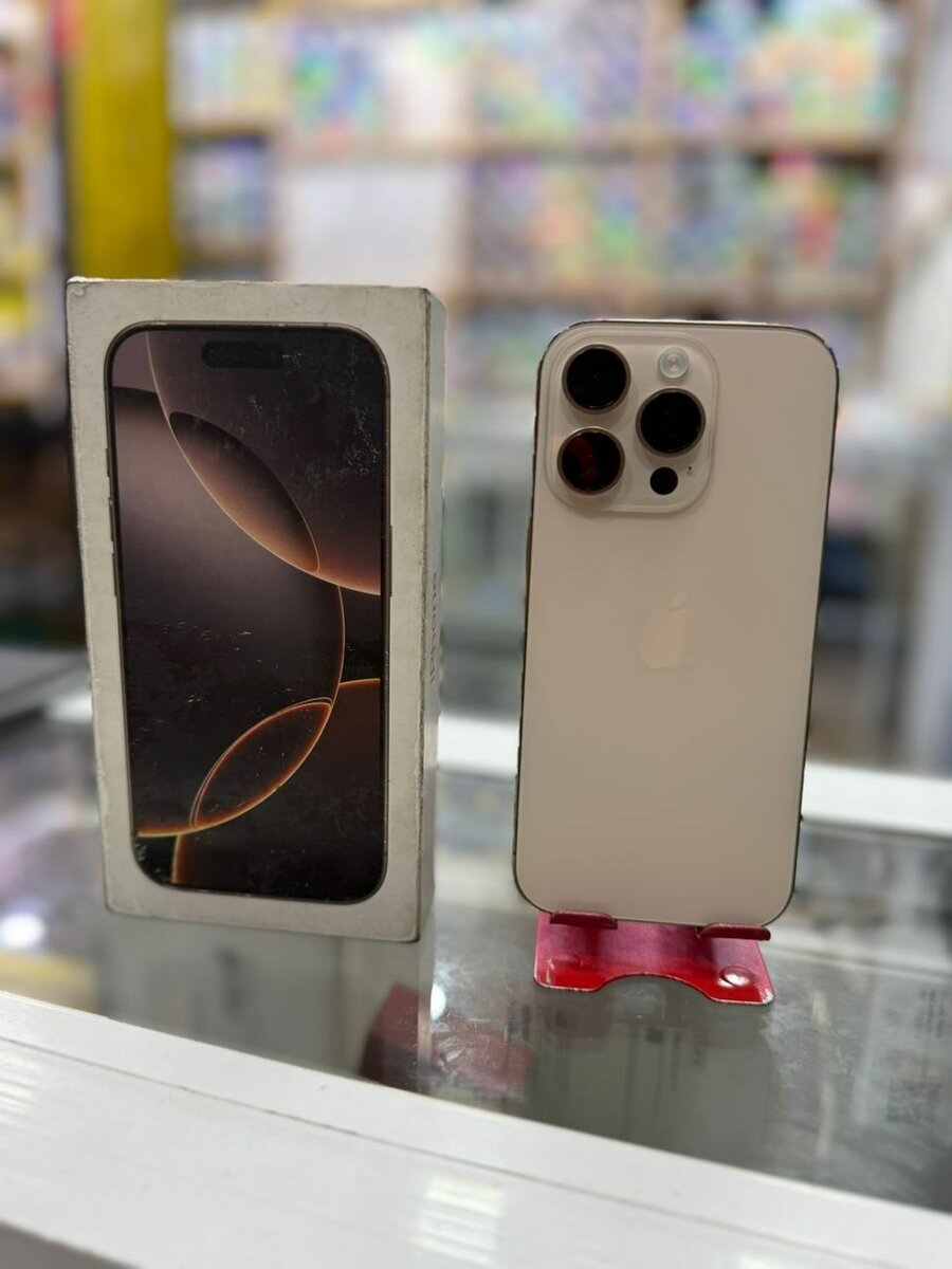 iPhone 16 pro 128 giga et 2puc