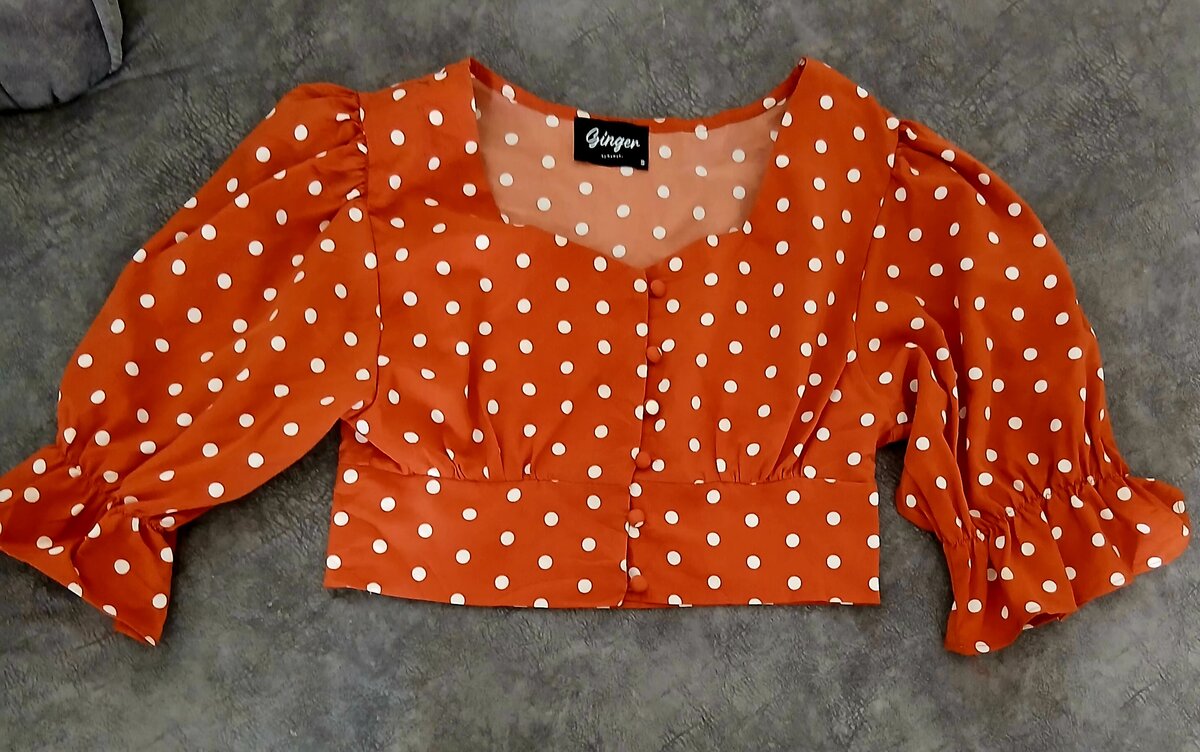 Blouse à pois vintage