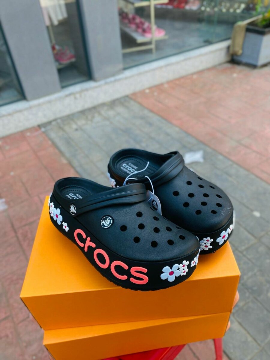 Crocs