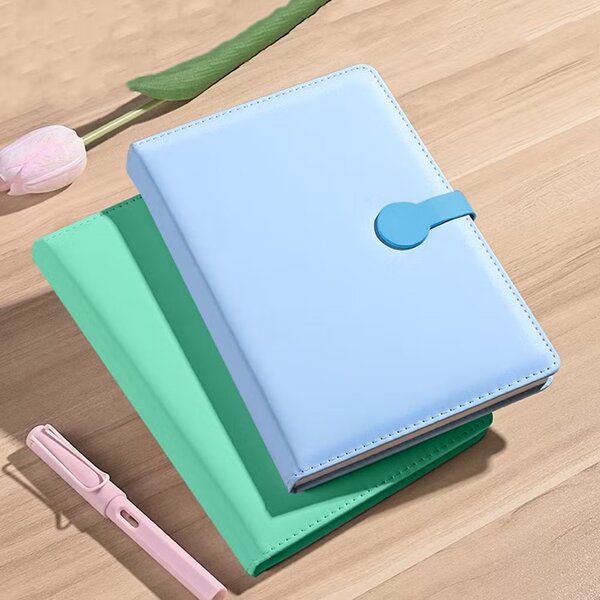 Cahier élégant en cuir PU