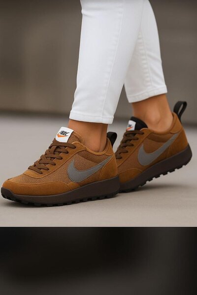 Baskets Nike marron tendance