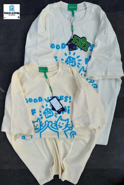 T-shirt colorée graphique pour couples