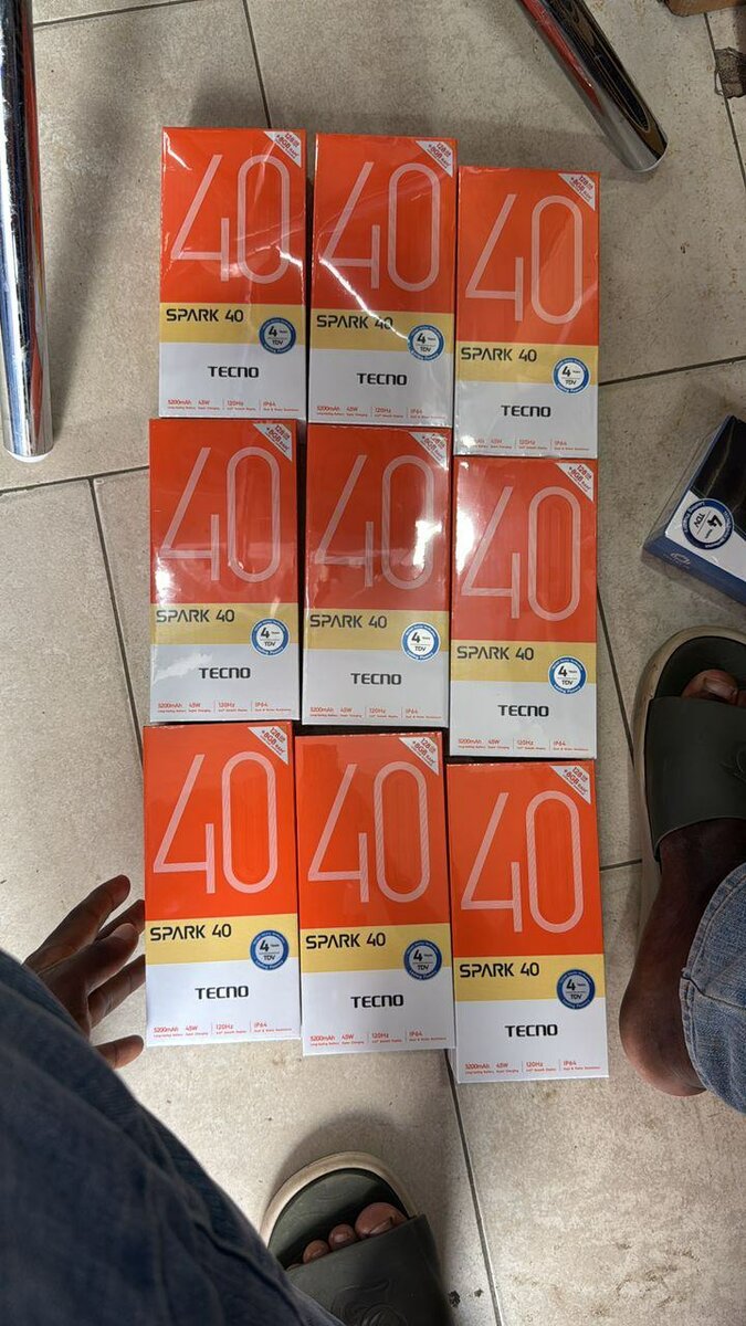Tecno Spark 40 Smartphone