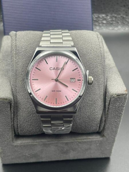 Montre Casio Classique Rose