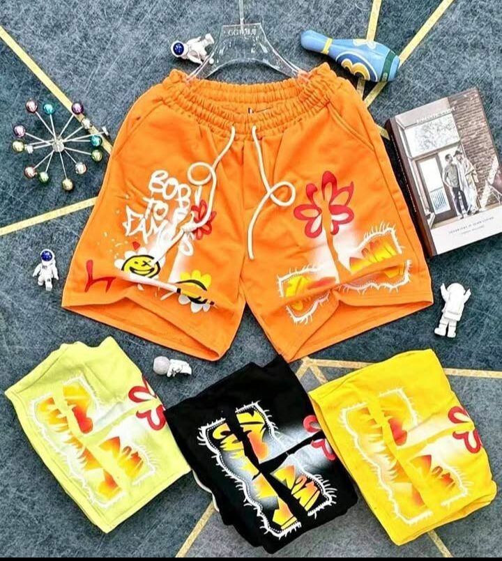 Shorts colorés et branchés