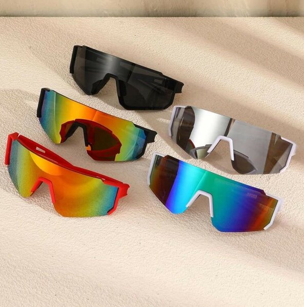 Lunettes de soleil sport