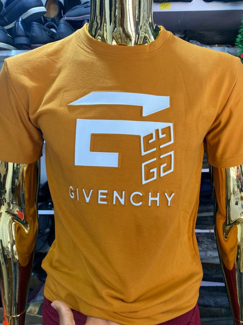 Xmas promo Round neck shirts Available