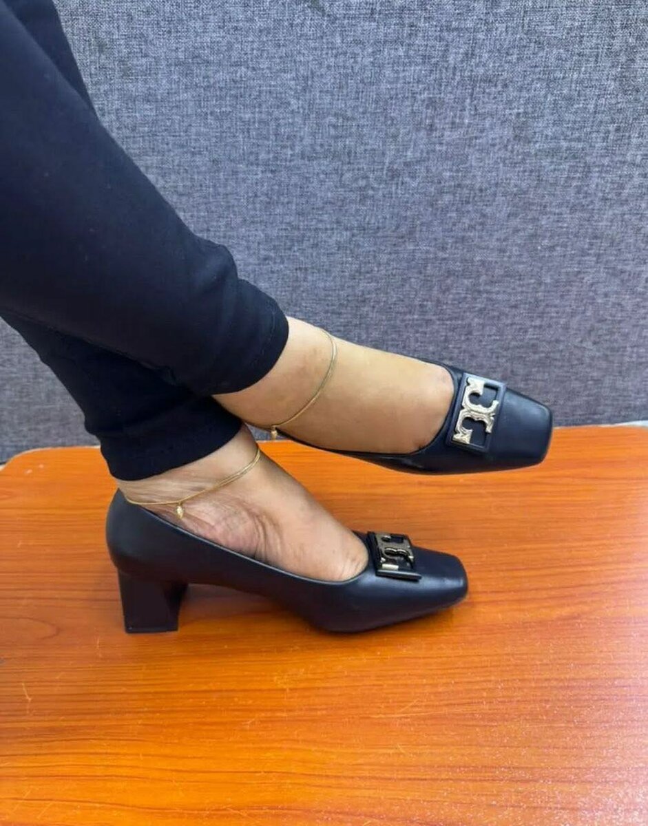 Aaron fairy stock shoes