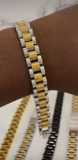 Our beautiful collection of watch bands is the ideal way to show someone you care.