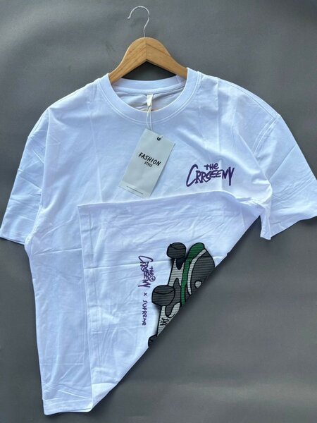T-shirt disponible