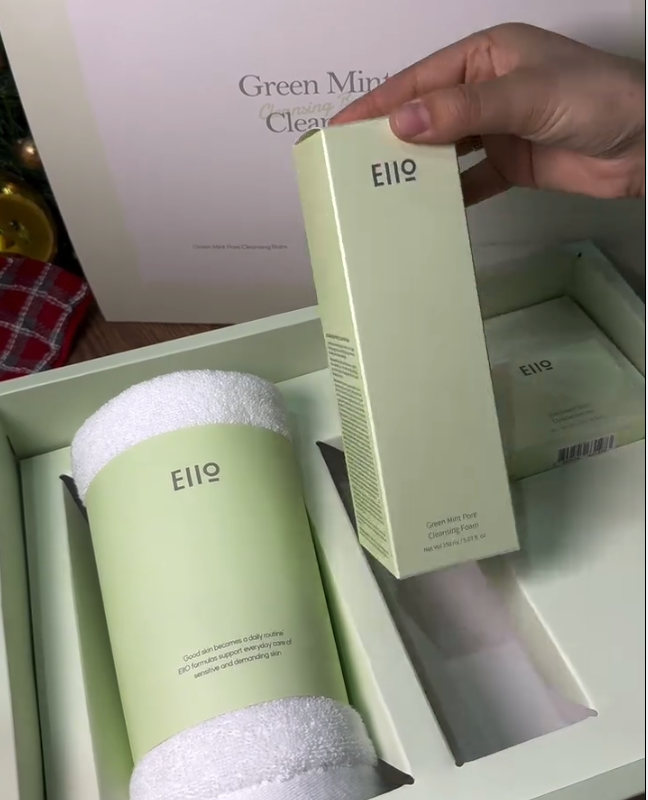 набор от 𝐄𝐈𝐈𝐎 для снятия макияжа