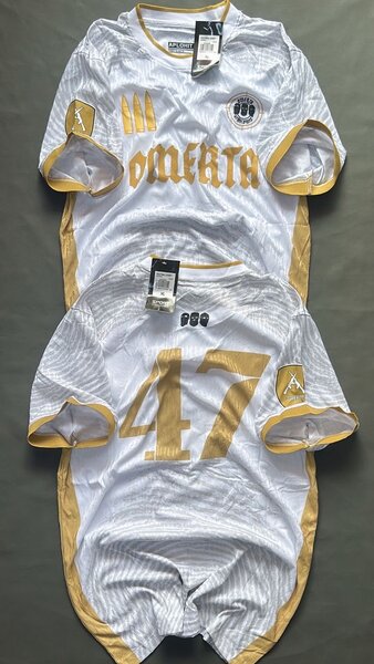 Maillot de foot Omerta blanc