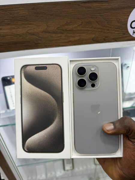 iPhone 15 Pro Max 256Go