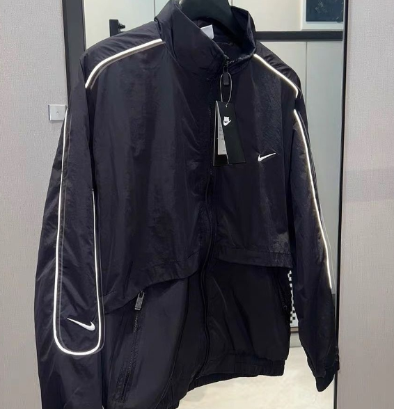 Ветровка Найк