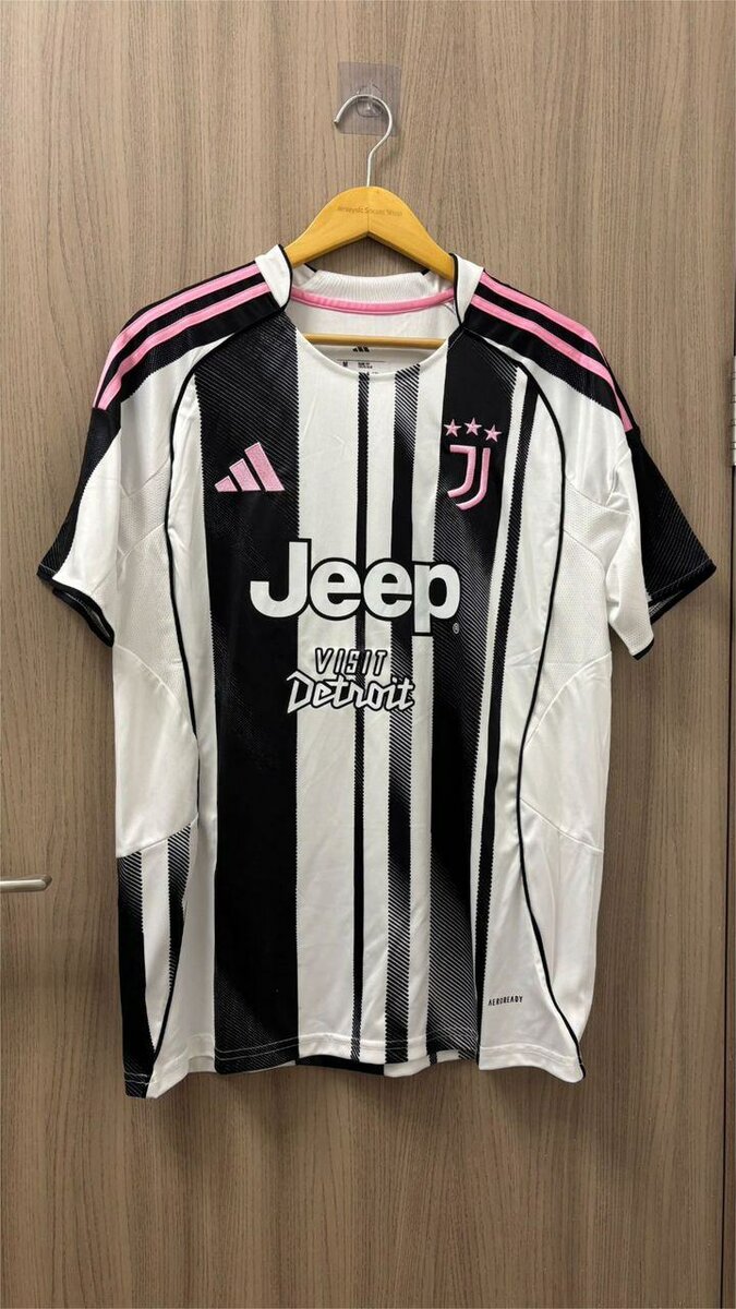 Maillot de football rayé Juventus