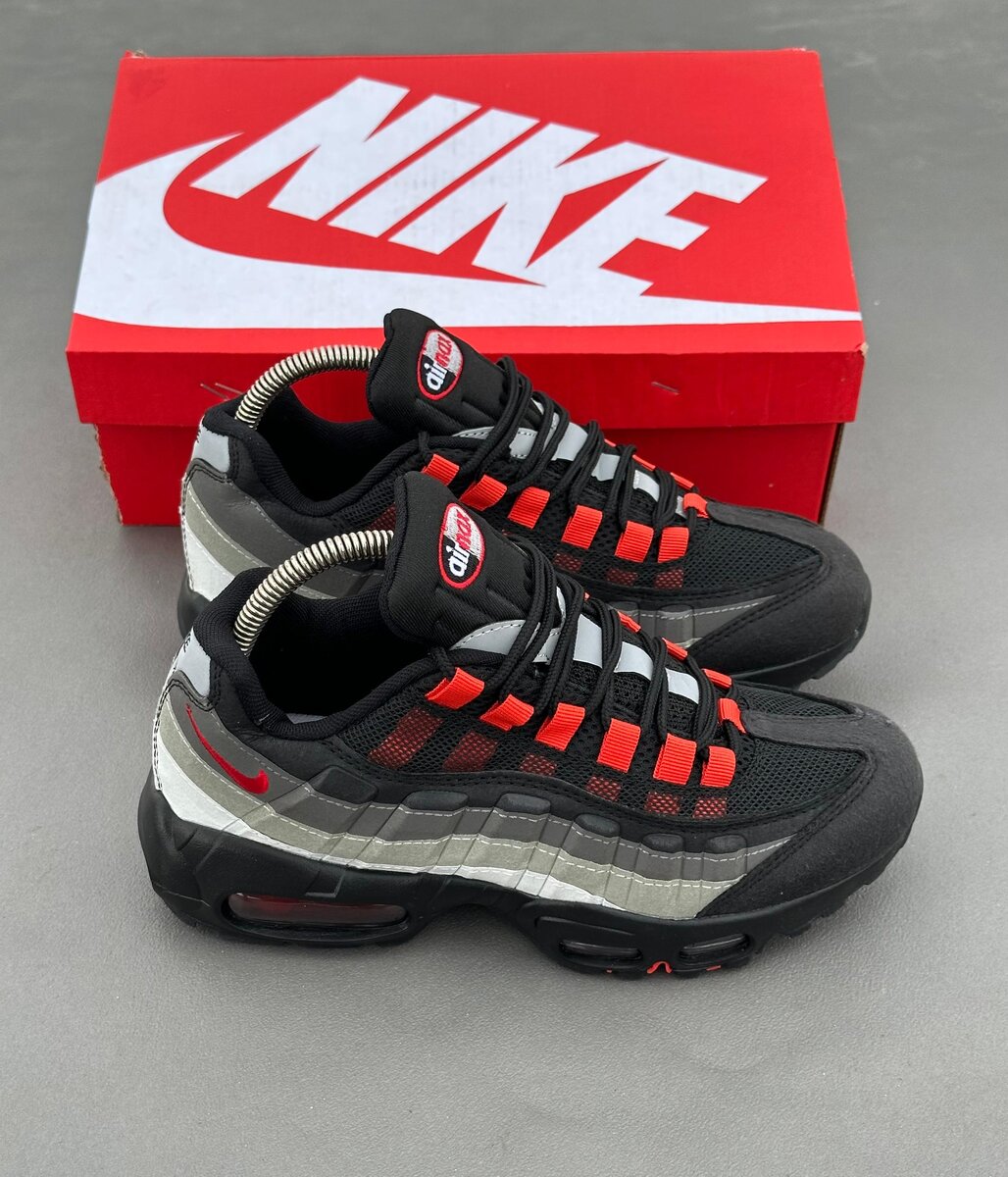 Nike Air Max 95 Noir Rouge