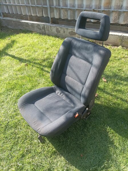 Сиденье на Ауди