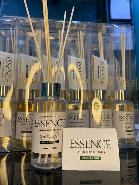 100ml Essence Luxe Range Reed Diffuser