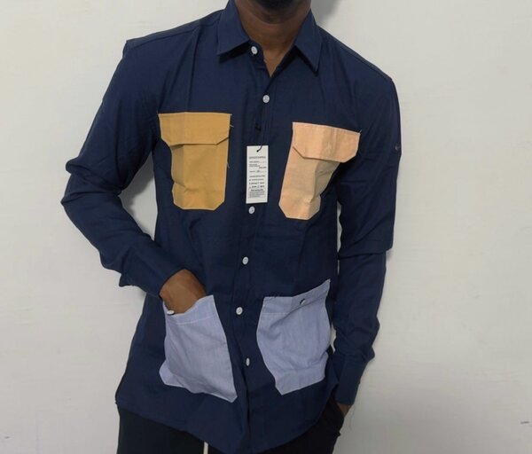 Chemise multipoches élégante