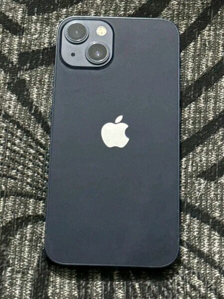 iPhone 13 noir
